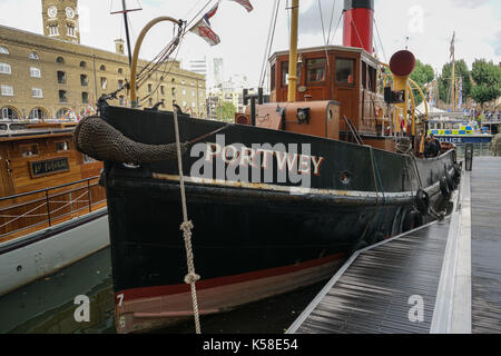 Londres, Angleterre, Royaume-Uni. Le 8 septembre 2017. La 9ème année du festival du bateau classique à St Katharine Docks., Londres, Royaume-Uni. Banque D'Images