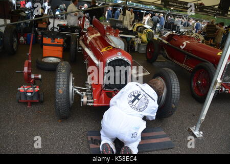 1934 Alfa Romeo P3 (type B) ; avec mécanique ; dans les paddocks ; Trophée ; Goodwood Goodwood Revival 8th Sept 2017 Banque D'Images