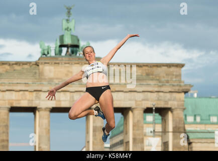 Berlin, Allemagne. 2Nd sep 2017. athlète allemande melanie bauschke en action au cours de la 'les mouches' berlin dlv regional compétition d'athlétisme à Berlin, Allemagne, 2 septembre 2017. photo : annegret hilse/dpa/Alamy live news Banque D'Images