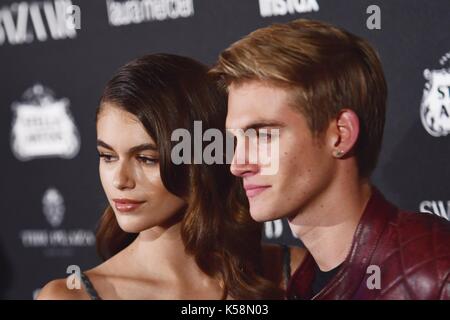 Kaia Gerber, Gerber presley aux arrivées pour HARPER'S BAZAAR : icônes portfolio fête de lancement, l'hôtel Plaza, New York, NY Le 8 septembre 2017. Photo par : Steven ferdman/everett collection Banque D'Images