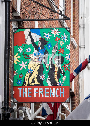 La célèbre maison française, 49 Dean Street, Soho, Londres, bien connu comme un repaire des artistes et écrivains. Banque D'Images