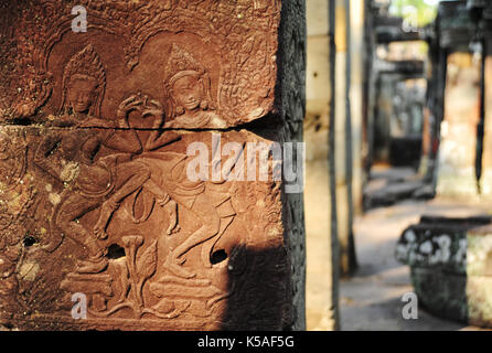 La danse apsaras bas-relief à Angkor Thom, Siem Reap, Cambodge, Asie Banque D'Images