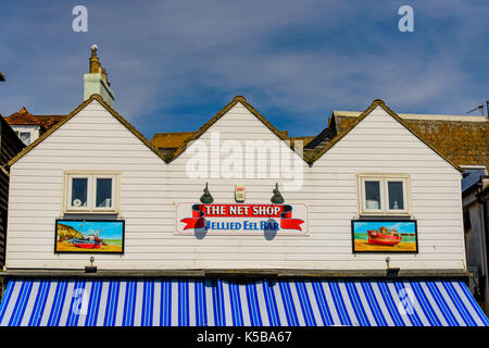 Bar de l'anguille en gelée à Hastings Banque D'Images