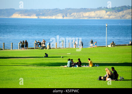 San Diego, États-Unis - le : Juillet 30th, 2013:la Jolla Cove à San Diego pendant une journée ensoleillée. Banque D'Images
