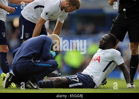 MOUSSA SISSOKO BLESSURE FC Everton v Tottenham Hotspur ANGLETERRE EVERTON GOODISON PARK 09 Septembre 2017 Banque D'Images