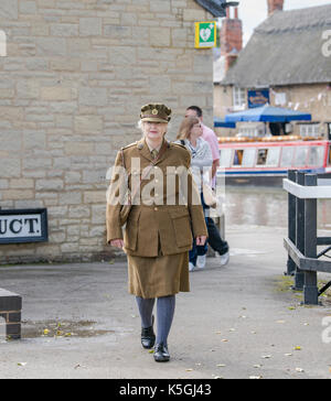 Le village de Stoke Bruerne en guerre,week-end de reconstitution historique de tout le Royaume-Uni profitez d'un week-end de fun vintage. Crédit : Scott Carruthers/Alamy Live News Banque D'Images