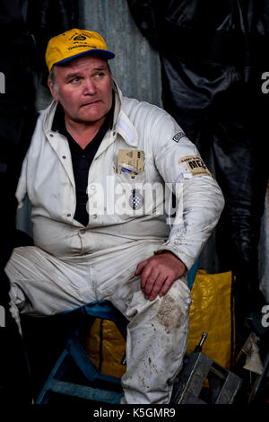 Chichester, West Sussex, Royaume-Uni. 9 septembre 2017. Mécanicien pendant la remise en forme de Goodwood au circuit de Goodwood crédit: Gergo Toth/Alay Live News Banque D'Images