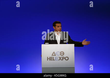 (170910) -- Thessalonique (Grèce), sept. 10, 2017 (Xinhua) -- le premier ministre grec alexis tsipras, prononce un discours sur sa politique économique du gouvernement au cours de la 82e foire internationale de Thessalonique (fit), le plus grand de la grèce salon annuel organisé dans la ville portuaire du nord de Thessalonique, Grèce, sept. 9, 2017. (Xinhua/marios lolos) (Yn) Banque D'Images