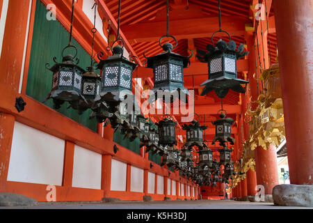 Nara - Japon, mai 29, 2017 : le Kasuga Taisha Temple Banque D'Images