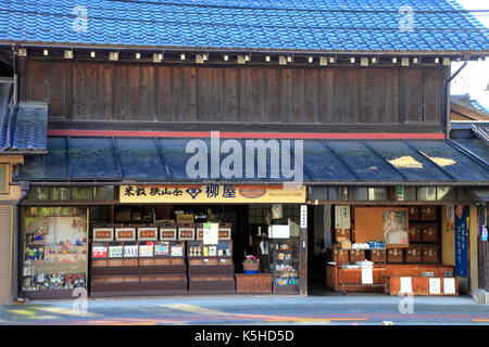 Un magasin traditionnel sur l'autoroute dans meo ome kaido ville western Tokyo Japon Banque D'Images