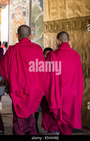 Punakha drubchen (fête historique) et de tsechu (fête religieuse) à Punakha Dzong, de l'ouest du Bhoutan. Banque D'Images