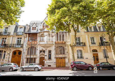 Dans les bâtiments de la ville de Vichy , france Banque D'Images