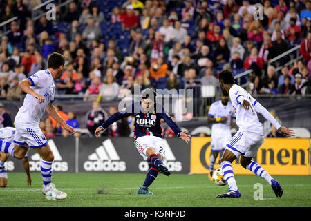 Foxborough, Massachusetts 9 Sep 2017. New England Revolution terrain Lee Nguyen (24) dans la première moitié lors de la MLS match entre l'Impact de Montréal et le New England Revolution tenue au Stade Gillette à Foxborough dans le Massachusetts. Défaite 1-0 de l'impact de la révolution. Eric Canha/CSM/Alamy Live News Banque D'Images