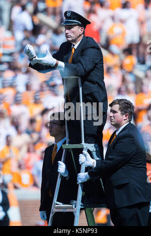 09 septembre 2017 : New York bénévoles band effectue avant la NCAA Football match entre les bénévoles de l'Université du Tennessee et de l'Indiana State platanes à Neyland Stadium à Knoxville, TN/CSM Gangloff Tim Banque D'Images