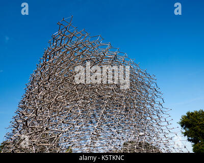 La Ruche, Kew Gardens, Kew, Londres, Angleterre, Royaume-Uni - l'instillation de plein air conçu par Wolfgang contrefort. Banque D'Images