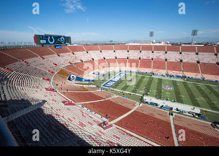 Los Angeles, CA, USA. Sep 10, 2017. NFL Indianapolis Colts vs Los Angeles Rams au Los Angeles Memorial Coliseum de Los Angeles, CA le 10 septembre 2017. (Photographe complète absolue & Company Crédit : Jevone MarinMedia.org/Cal Moore/Sport Media Network Television (veuillez contacter votre représentant des ventes pour l'utilisation de la télévision. Credit : csm/Alamy Live News Banque D'Images