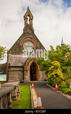 La petite église St Augustins d'Irlande, qui s'bâtit sur les murs de la jeune ville de Londonderry en Irlande du Nord. Cette ville a une histoire de beaucoup r Banque D'Images