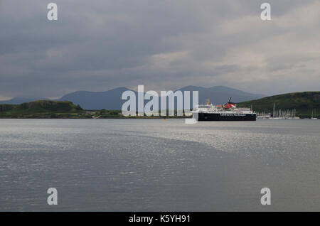 Cal Mac Ferry 'Isle of Mull' à Craignure Banque D'Images