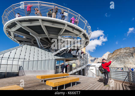 Punta Helbronner - Skyway Monte Bianco, vallée d'aoste, Italie Banque D'Images