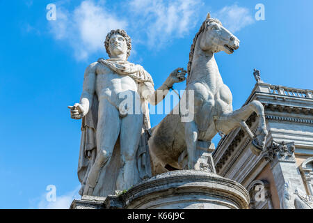 La colline du Capitole cordonata menant de la via del teatro di Marcello à la piazza del Campidoglio, Rome, Latium, Italie, Europe. Banque D'Images