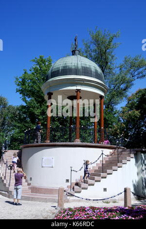 Kiosque sur l'île Margaret (Margit Sziget), Budapest, Hongrie Banque D'Images