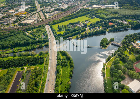 Vallée de la Ruhr, lac Hengstey: Volme - embouchure dans la région au nouveau pont de la Volme surgissent, Hagen, région de la Ruhr, Rhénanie-du-Nord-Westphalie, Allemagne, Europe, Hagen, a Banque D'Images