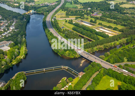 Vallée de la Ruhr, lac Hengstey: Volme - embouchure dans la région au nouveau pont de la Volme surgissent, Hagen, région de la Ruhr, Rhénanie-du-Nord-Westphalie, Allemagne, Europe, Hagen, a Banque D'Images