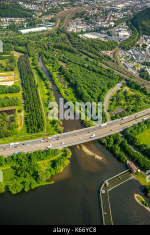 Vallée de la Ruhr, lac Hengstey: Volme - embouchure dans la région au nouveau pont de la Volme surgissent, Hagen, région de la Ruhr, Rhénanie-du-Nord-Westphalie, Allemagne, Europe, Hagen, a Banque D'Images