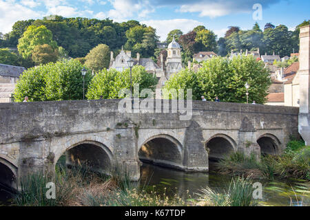 Ville Pont sur la rivière Avon, Bradford-on-Avon, Wiltshire, Angleterre, Royaume-Uni Banque D'Images