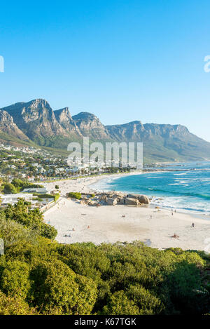 Camps Bay Beach & resort, Camps Bay, Cape Town, ville du Cap municipalité, province de Western Cape, Afrique du Sud Banque D'Images