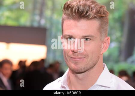 Francfort, Allemagne. Sep 12, 2017 Nico Hülkenberg. pilote de course professionnel allemand, conférence de presse de Renault à la 65e salon international de l'automobile IAA de Francfort/Main le Mardi, Septembre 12th, 2017 Credit : Markus wissmann/Alamy live news Banque D'Images