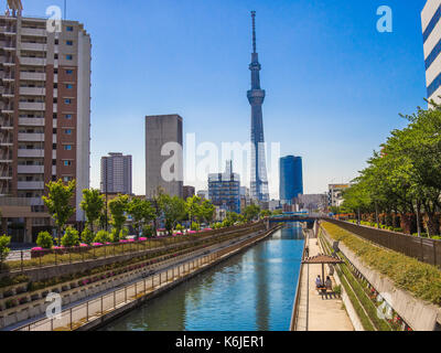 Kyoto, Japon - Juillet 05, 2017 : vue sur Tokyo sky tree 634m, la plus haute structure autonome au Japon et 2ème dans le monde avec plus de 10 millions de visiteurs chaque année, à Tokyo, Japon Banque D'Images