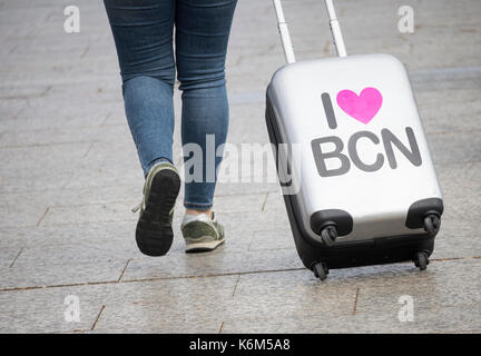 J'adore Barcelone sur une valise à roulettes. Banque D'Images