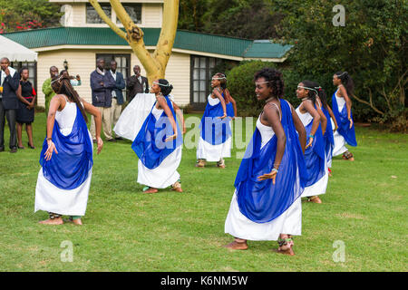 Danseuses rwandais rwandaise traditionnelle Intore danse Banque D'Images