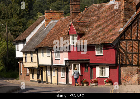 Royaume-uni, Angleterre, Saffron Walden, Essex, Bridge Street, d'anciennes maisons à colombage avec pargetting decoration Banque D'Images