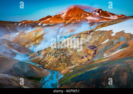 Kerlingarfjöll est un 1 477 m (4 846 ft) de haut de montagne en Islande situé dans les hautes terres d'Islande près de la Kjölur chemin Highland. Banque D'Images