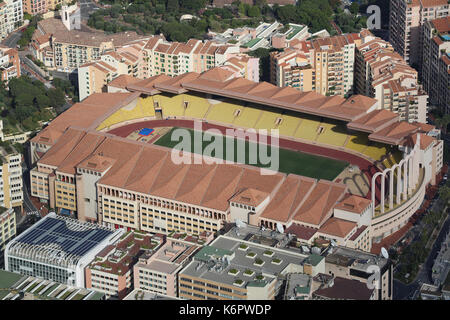 Fontvieille, Monaco - 1 juin 2016 : Vue aérienne du stade Louis II et Fontvieille à Monaco, du district sud de la france Banque D'Images