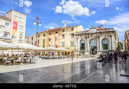 Zadar, Croatie - Juillet 15, 2017 : rues de la ville touristique de Zadar, Dalmatie Croatie Banque D'Images