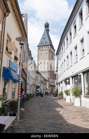 Speyer, GER, Rheinland-Pfalz - septembre 02, Speyer. Im Bild: Blick auf das alte Stadttor (Altpörtel) von Speyer . Banque D'Images