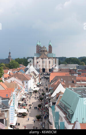 Speyer, GER, Rheinland-Pfalz - septembre 02, Speyer von Oben, Altpörtel Aussichtsplattform . Im Bild: Blick zum Kaiserdom . Banque D'Images