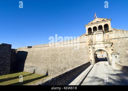 Douves dans le château de st. Peter, connu sous le nom de la ciudadela, Jaca, Huesca, Aragon, Espagne Banque D'Images