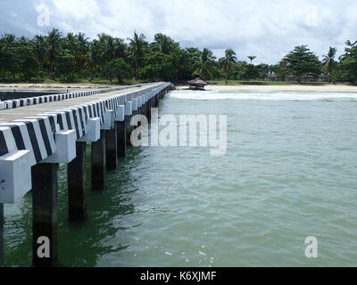 Isabela City, Philippines. 13 sep, 2017. malamawi beach est l'une des plages de sable blanc de Basilan. sherbien dacalanio : crédit/pacific press/Alamy live news Banque D'Images