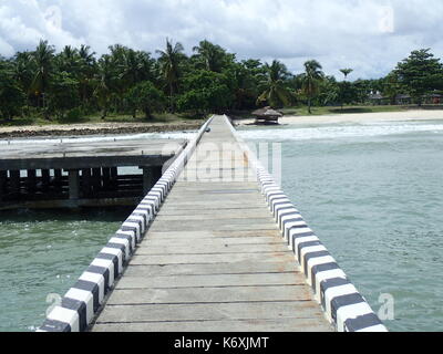 Isabela City, Philippines. 13 sep, 2017. malamawi beach est l'une des plages de sable blanc de Basilan. sherbien dacalanio : crédit/pacific press/Alamy live news Banque D'Images