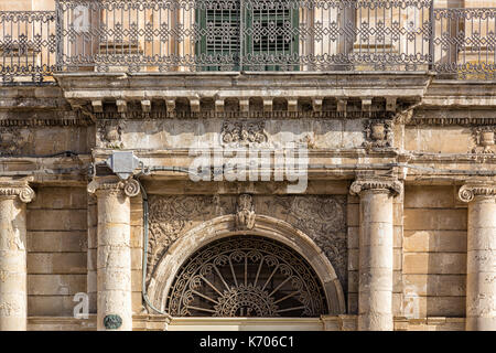 Scicli (Sicile, Italie) - palazzo-mormino penna. Grâce à son élégant palais et églises, et son pittoresque, il est connu comme le "ba Banque D'Images