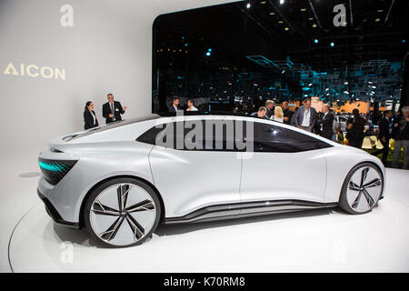 Francfort, Allemagne. 12 septembre 2017. Salon international de l'automobile 2017 (IAA, internationale Automobil-Ausstellung), Journée de la presse: Audi Aicon, voiture concept électrique autonome. Crédit: Christian Lademann Banque D'Images