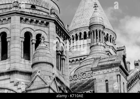 Vue rapprochée de la Coupole du Sacré Cœur à Paris Banque D'Images