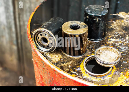 Les filtres à huile pour une faible profondeur de champ Banque D'Images