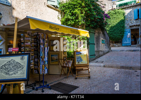 VILLAGE MÉDIÉVAL DU CASTELLET, VAR 83 FRANCE Banque D'Images