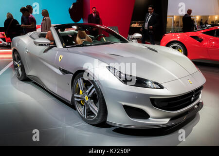 Francfort, Allemagne. 13 Sep, 2017. Voiture de sport Ferrari Portofino première mondiale au Salon de l'automobile IAA de Francfort 2017. Credit : JLBvdWOLF/Alamy Live News Banque D'Images