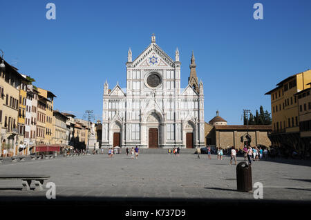 La basilique de Santa Croce (basilique de la sainte croix) de florence, toscane, italie. florence, destination touristique populaire de l'Europe. Banque D'Images